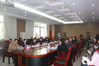 D:\文件\专业集群评审会资料\大评委会照片\IMG_5219.JPG